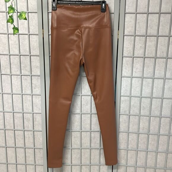 Design Lab Faux Leather Leggings, in Tan, Size Small. - Picture 2 of 8